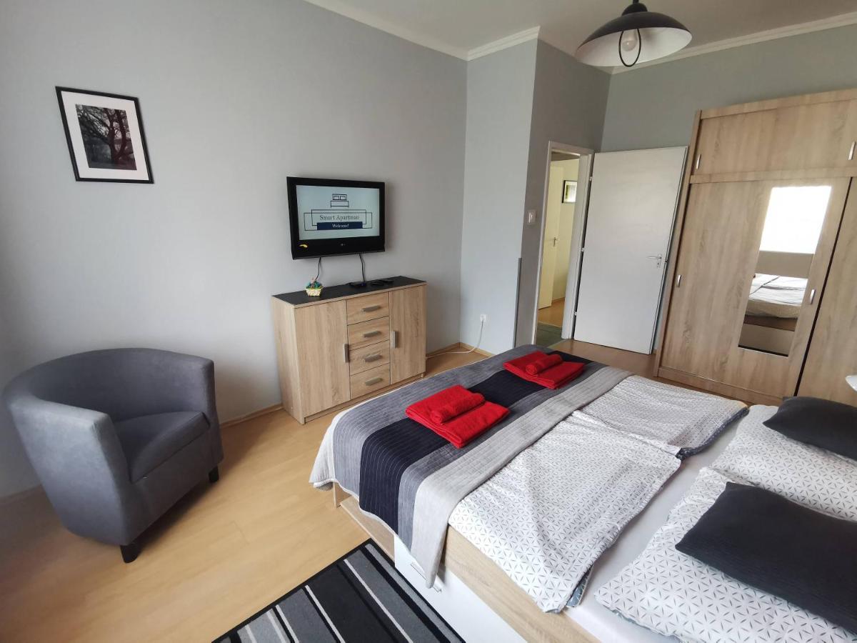 Smart Szallas Apartman Miskolc Extérieur photo