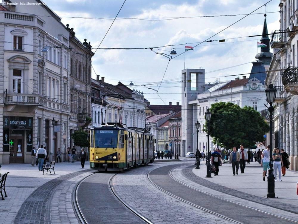 Smart Szallas Apartman Miskolc Extérieur photo